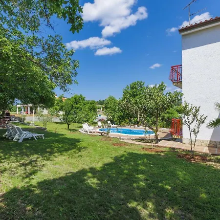 Apartamento Ana-2 By Interhome *