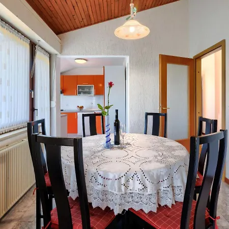 Apartamento Ana-2 By Interhome *